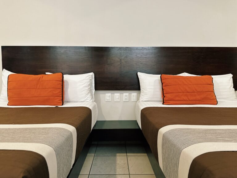 hotel mayis oaxaca habitacion doble